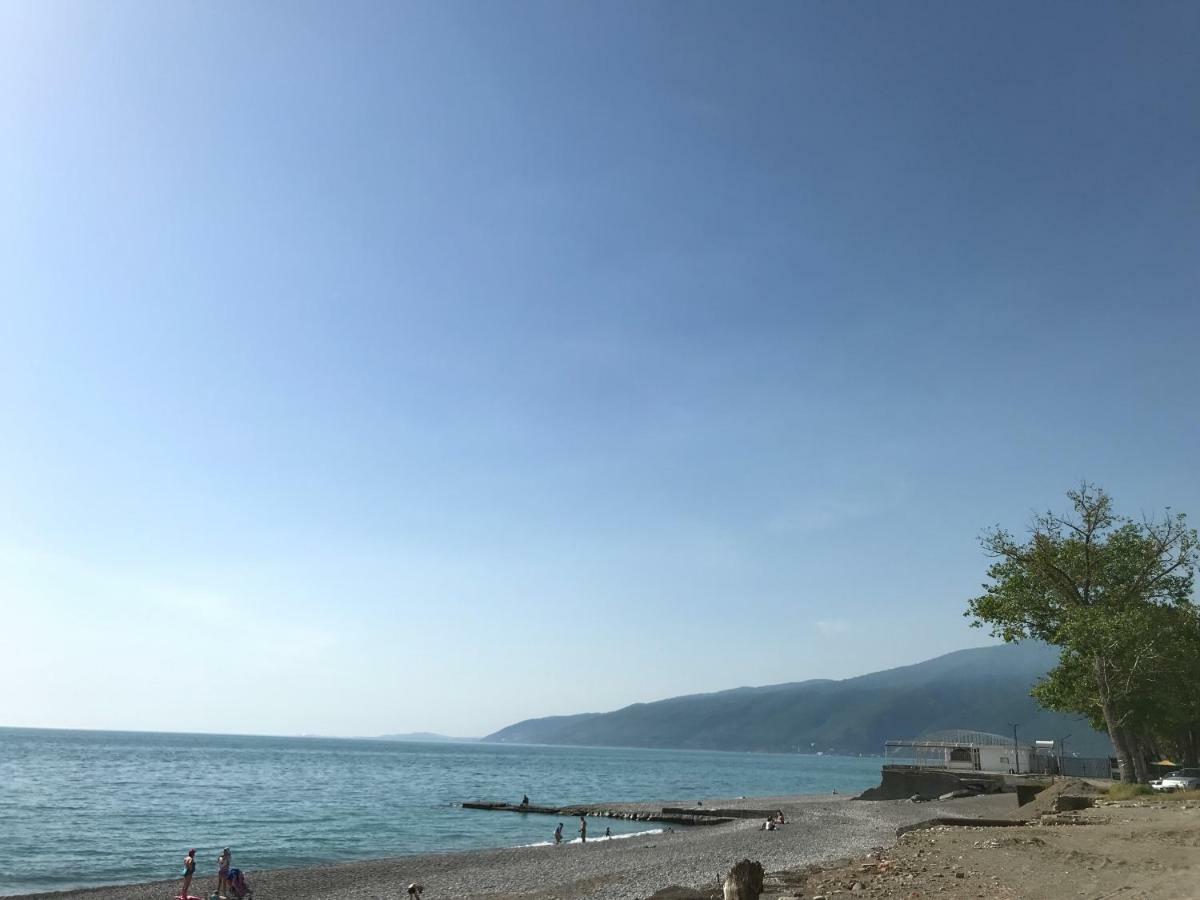 Hotel Ainar Gagra Exteriér fotografie