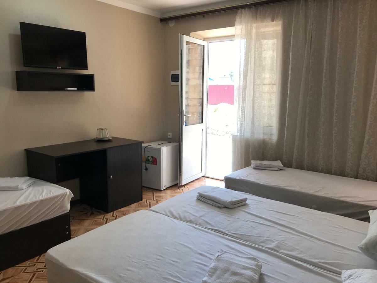 Hotel Ainar Gagra Exteriér fotografie