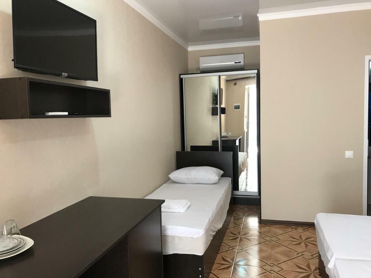 Hotel Ainar Gagra Exteriér fotografie