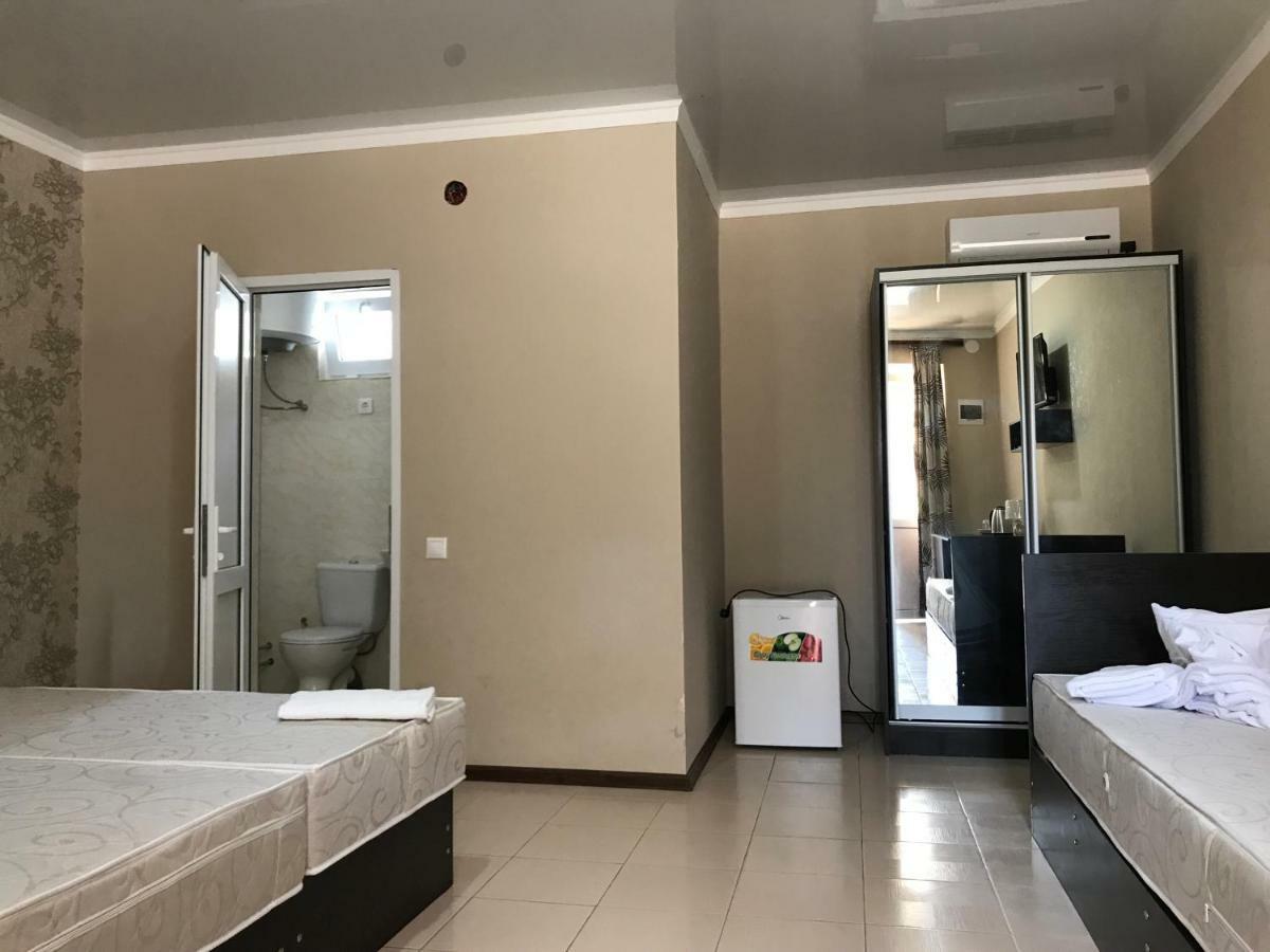 Hotel Ainar Gagra Exteriér fotografie