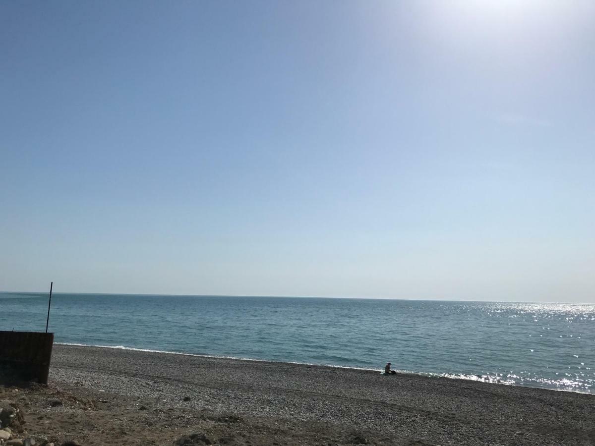 Hotel Ainar Gagra Exteriér fotografie